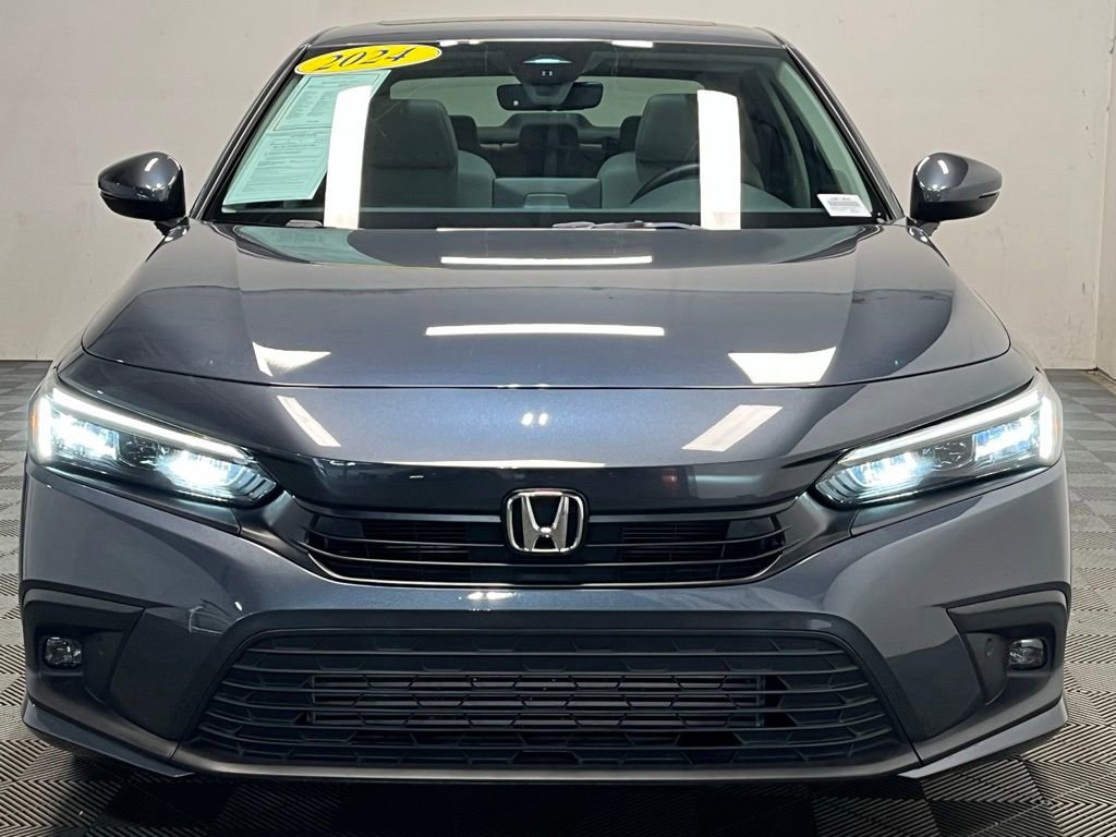 Used 2024 Honda Civic Touring image 2
