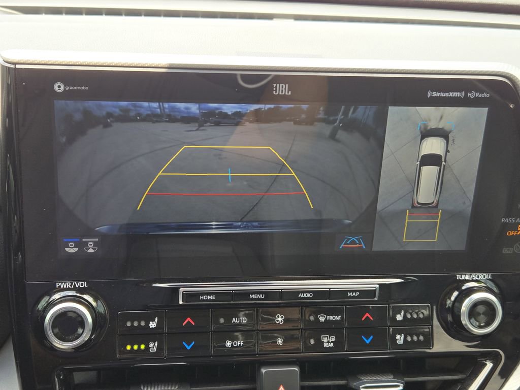 Used 2022 Toyota Highlander Platinum FWD image 20