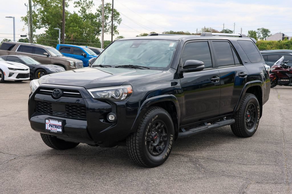 Used 2021 Toyota 4Runner SR5 Premium w/ Moonroof Package RWD image 6