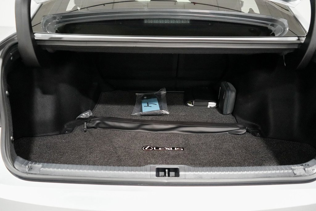 Used 2025 Lexus IS 350 F Sport w/ Accessory Package 2 image 39