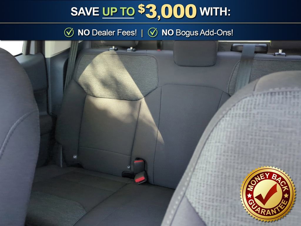 Used 2025 Ford Maverick XL w/ Equipment Group 102A AWD/4WD image 21