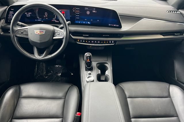 Used 2024 Cadillac XT4 Premium Luxury AWD/4WD image 16