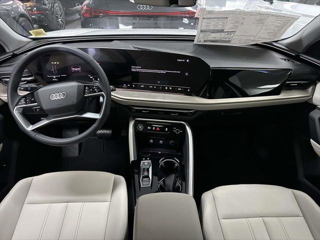 Used 2025 Audi Q5 Premium w/ Convenience Package AWD/4WD image 10