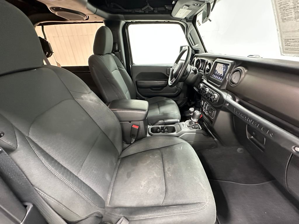 Used 2021 Jeep Wrangler Sport S image 12