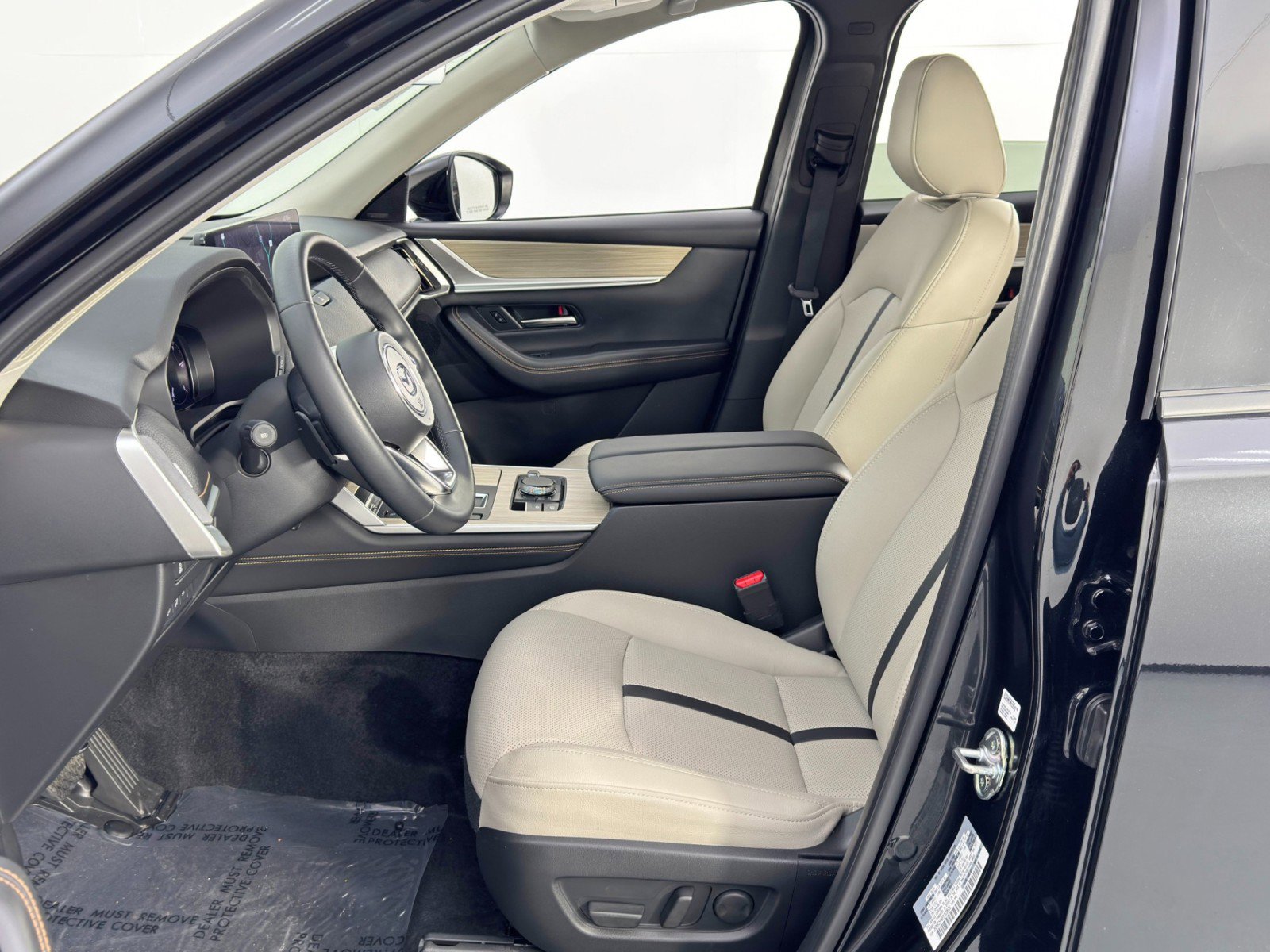 Used 2025 MAZDA CX-90 Plug-In Hybrid w/Premium Sport image 17