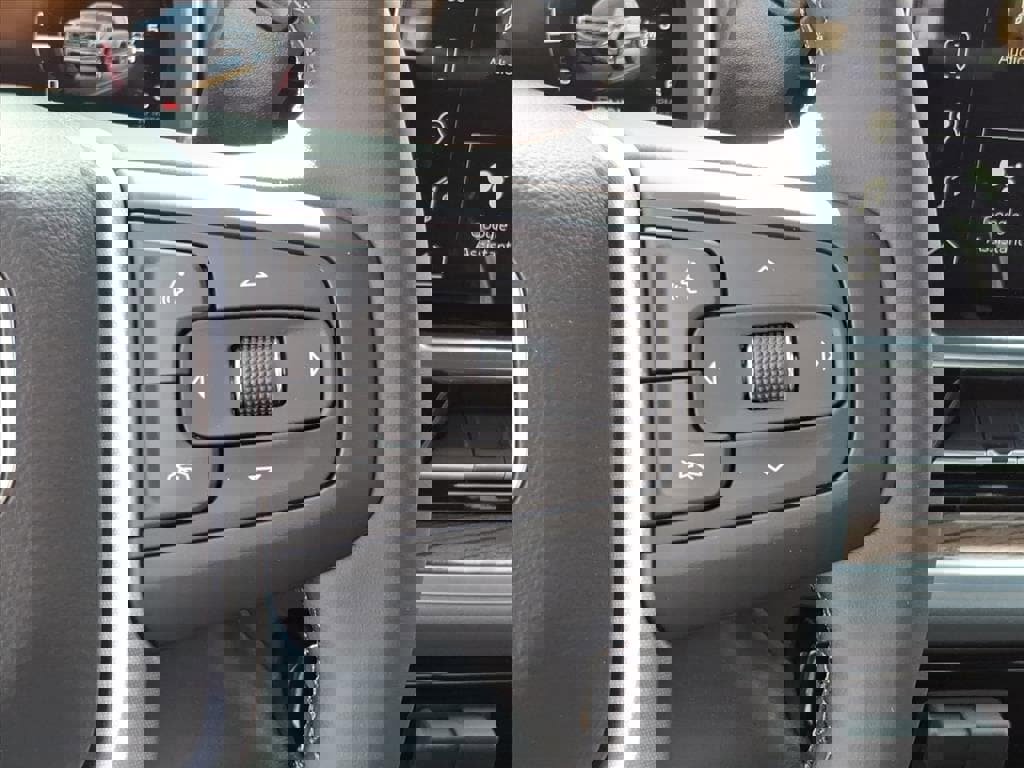 New 2026 GMC Sierra 1500 Elevation image 18