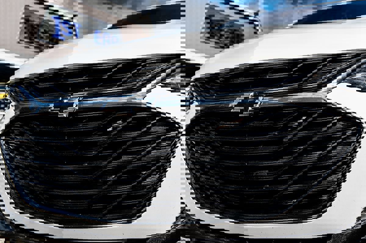 Used 2024 Chevrolet Malibu LT w/ Sport Edition image 11