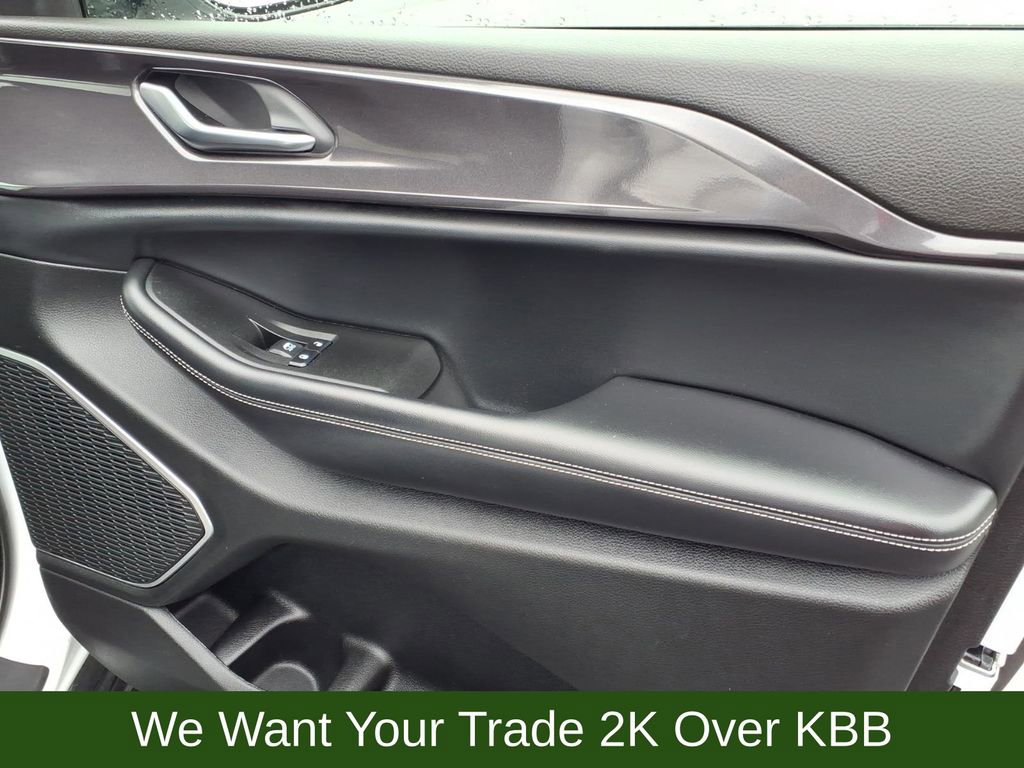 Used 2021 Jeep Grand Cherokee L Laredo image 21