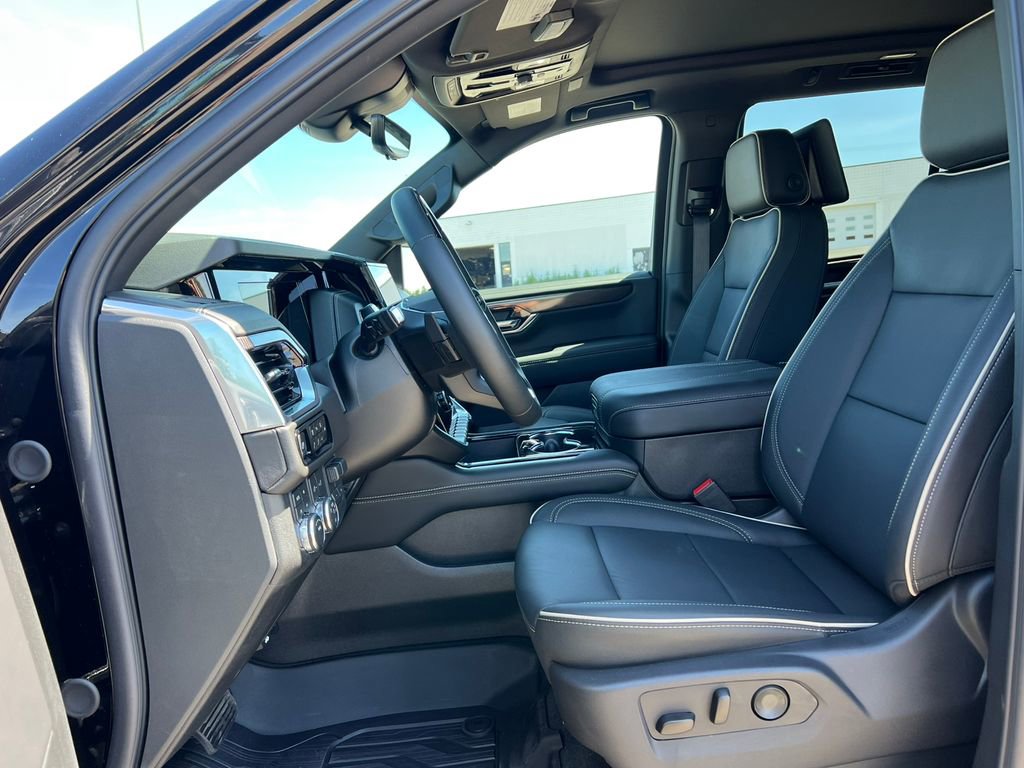 New 2026 GMC Yukon Elevation w/ Elevation Premium Package AWD/4WD image 4