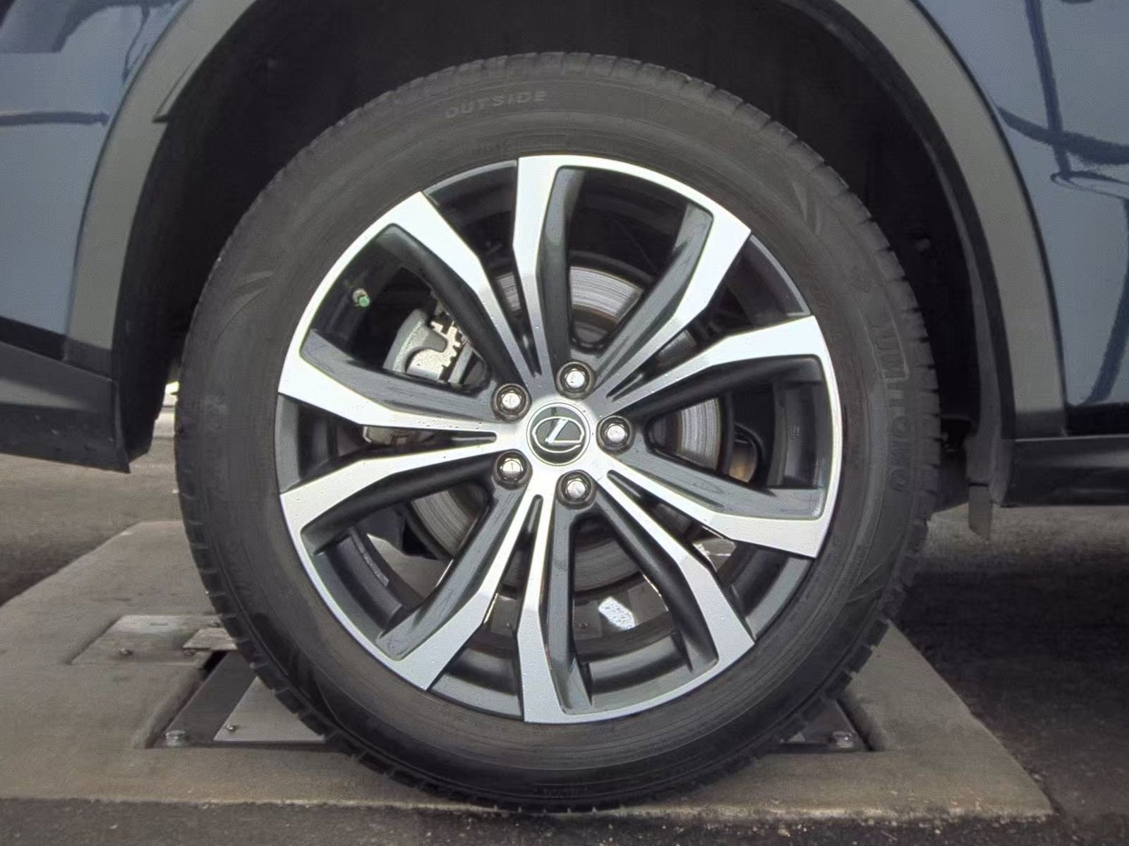 Used 2021 Lexus RX 350 FWD w/ Premium Package image 12