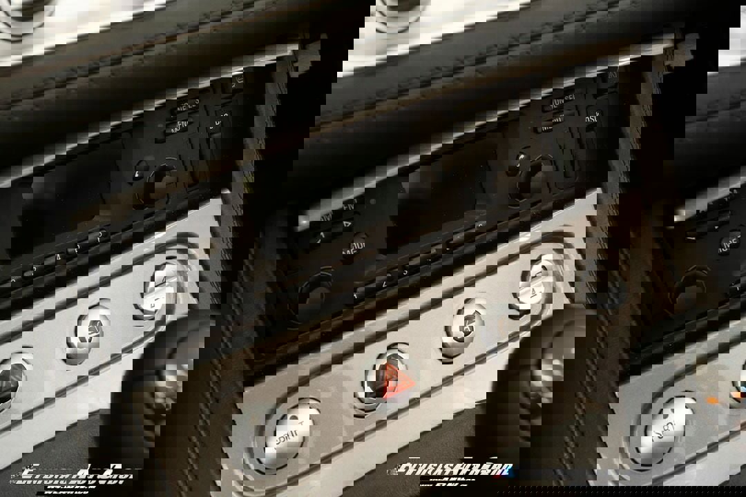 Used 2002 BMW Z8 image 83