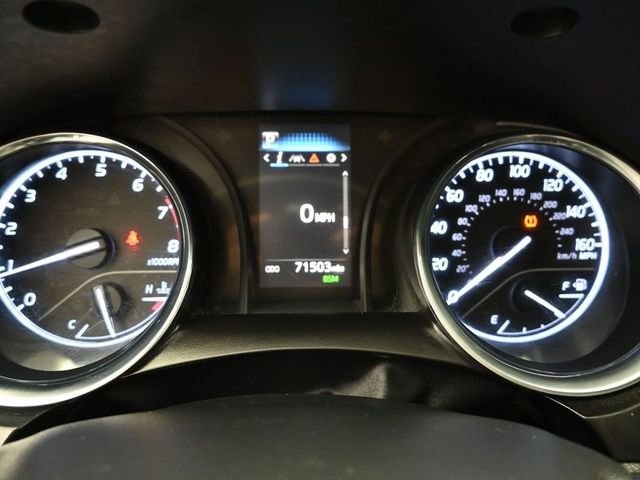 Used 2020 Toyota Camry SE w/ Convenience Package image 4