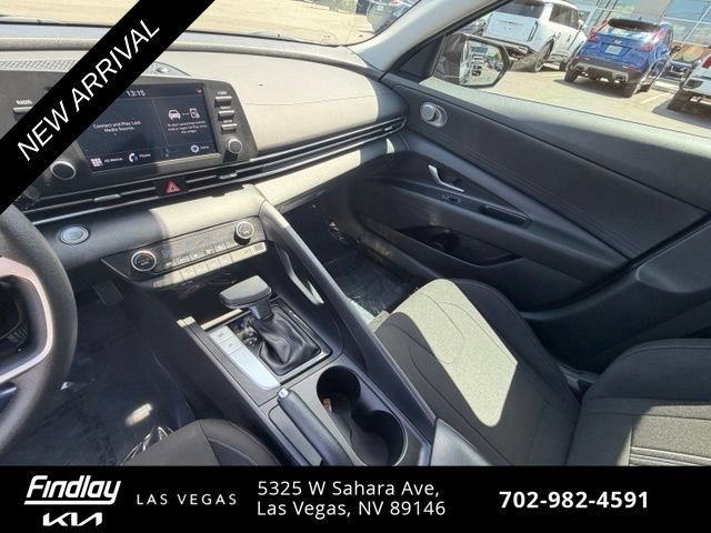 Used 2023 Hyundai Elantra SEL FWD image 12