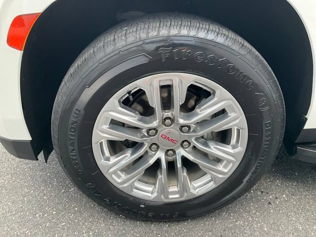 Used 2021 GMC Yukon XL SLT w/ SLT Luxury Package AWD/4WD image 17