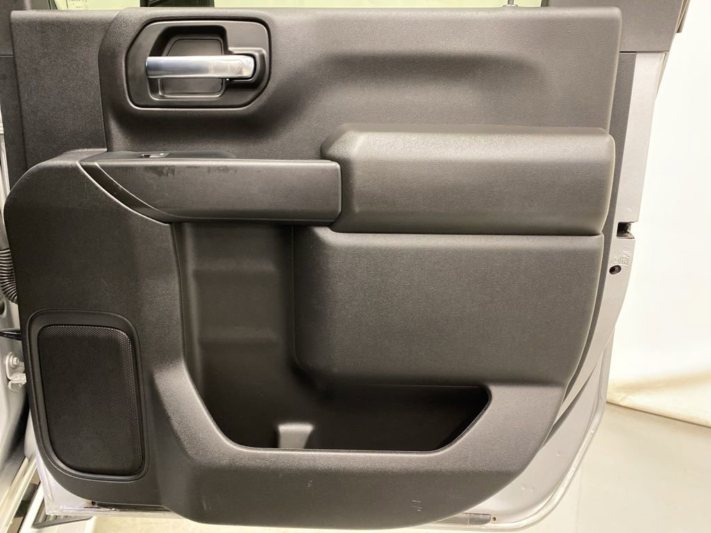 Used 2023 Chevrolet Silverado 2500 LT w/ Convenience Package image 13