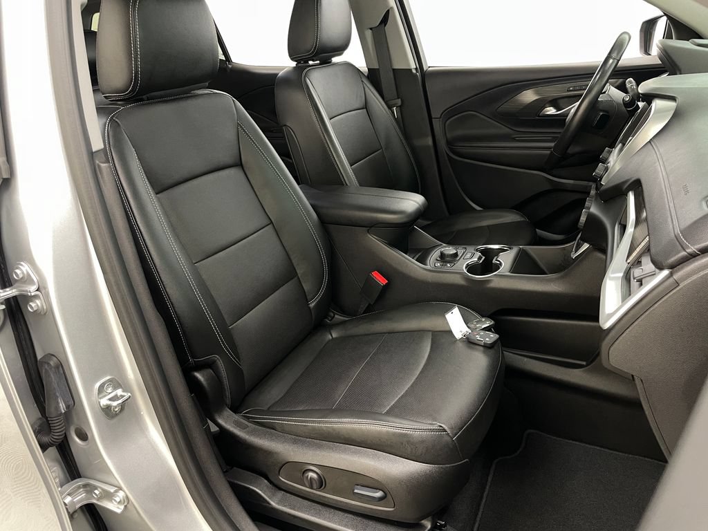 Used 2022 GMC Terrain SLT w/ Infotainment Package II AWD/4WD image 41