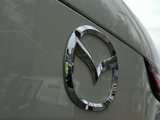 New 2026 MAZDA CX-90 3.3 Turbo w/ Preferred Package AWD/4WD image 23