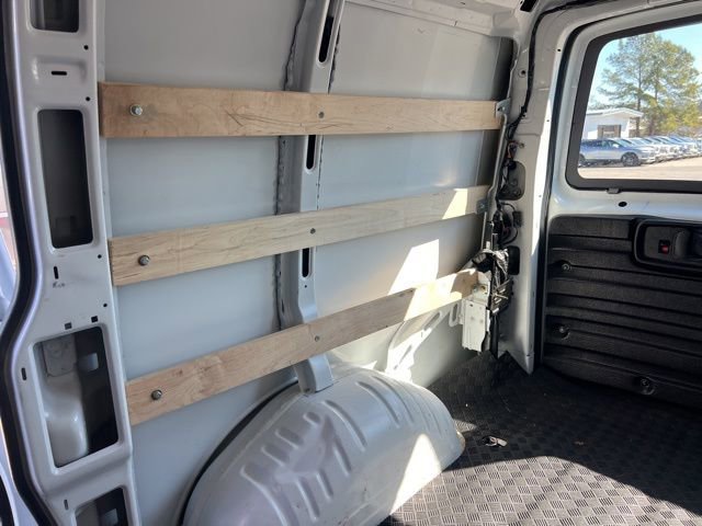 Used 2024 Chevrolet Express 2500 w/ Driver Convenience Package image 38