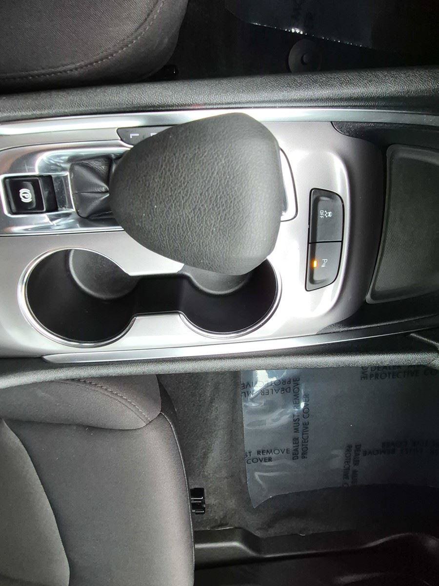 Used 2024 Chevrolet Malibu LT FWD image 25