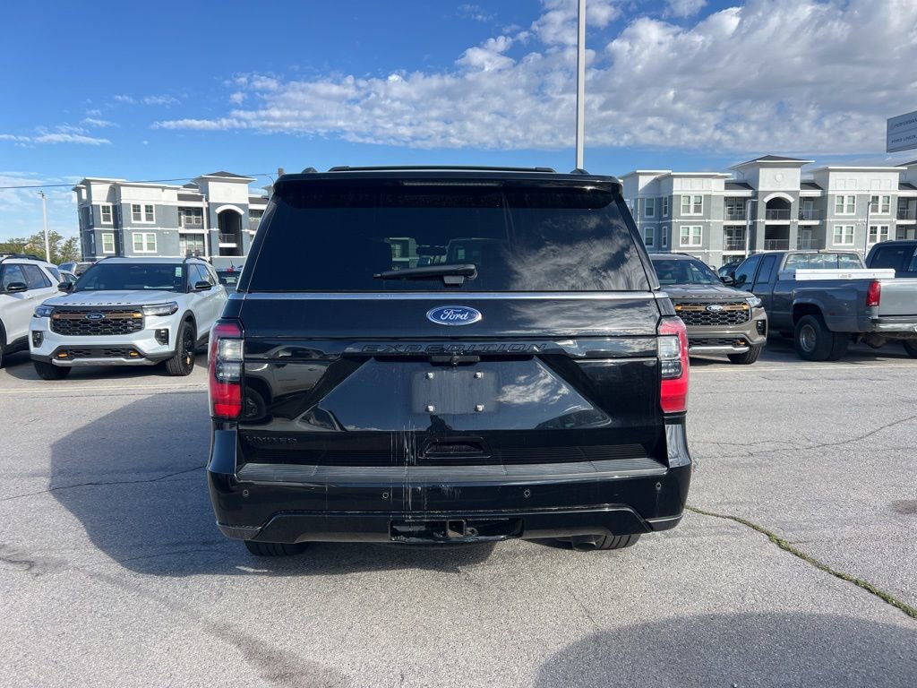 Used 2019 Ford Expedition Limited w/ Equipment Group 303A AWD/4WD image 8