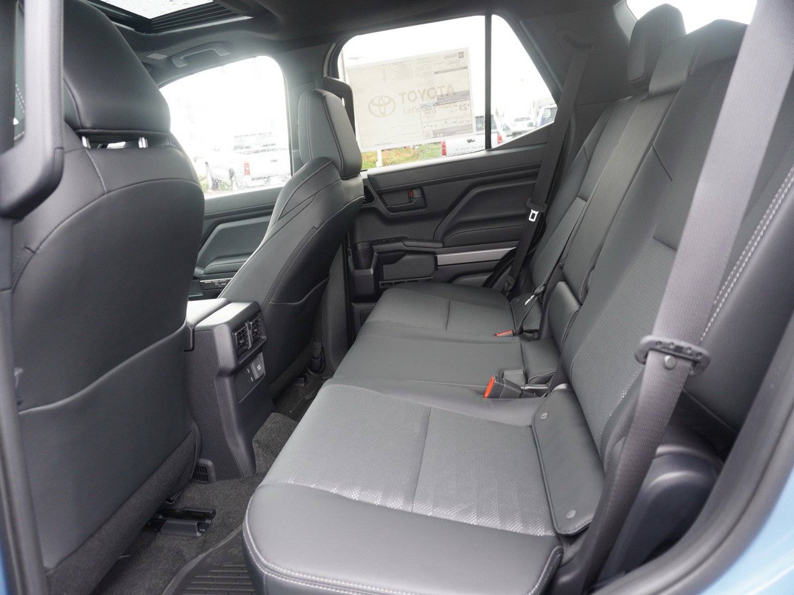 New 2025 Toyota 4Runner TRD Off-Road Premium image 16