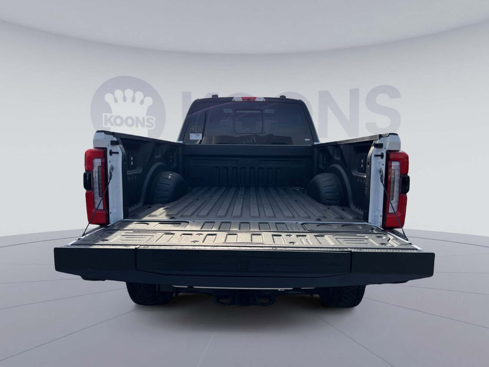 New 2026 Ford F250 Platinum w/ Tremor Off-Road Package image 28