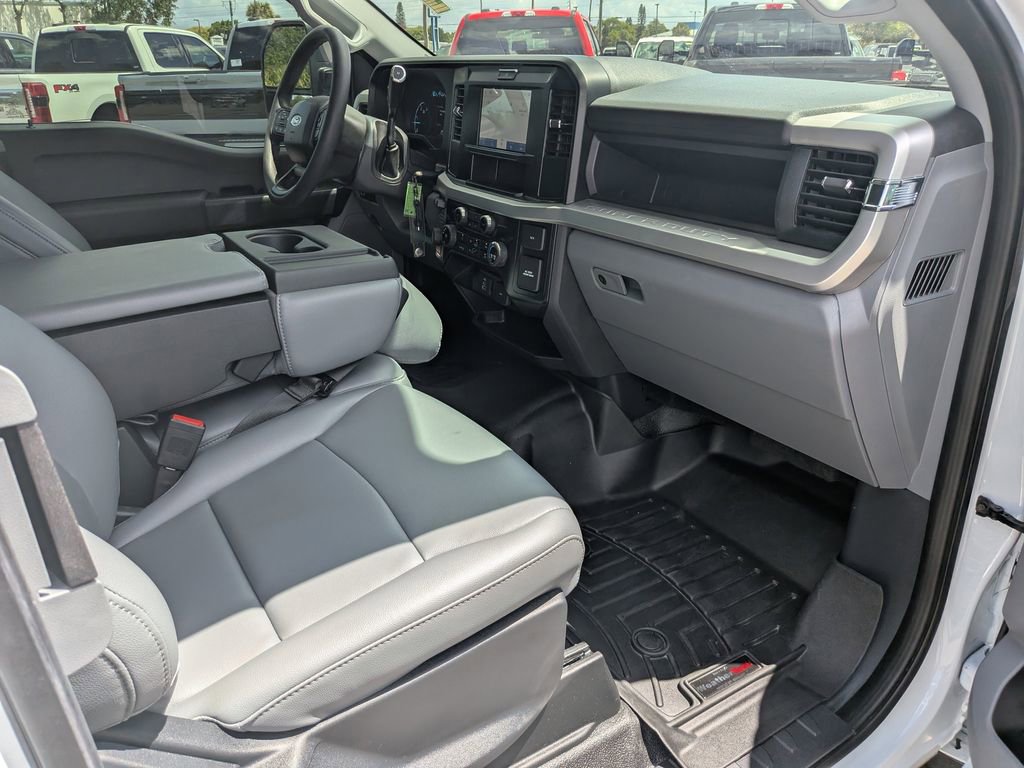 Certified 2025 Ford F350 XL w/ XL Chrome Package AWD/4WD image 14