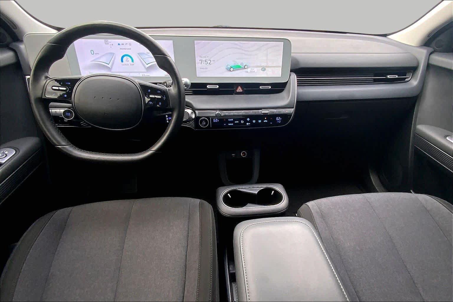 Used 2024 Hyundai Ioniq 5 SEL RWD image 15