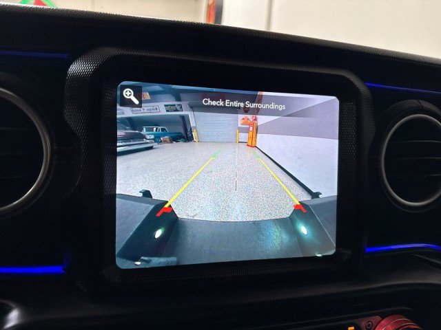 Used 2020 Jeep Gladiator Overland image 28