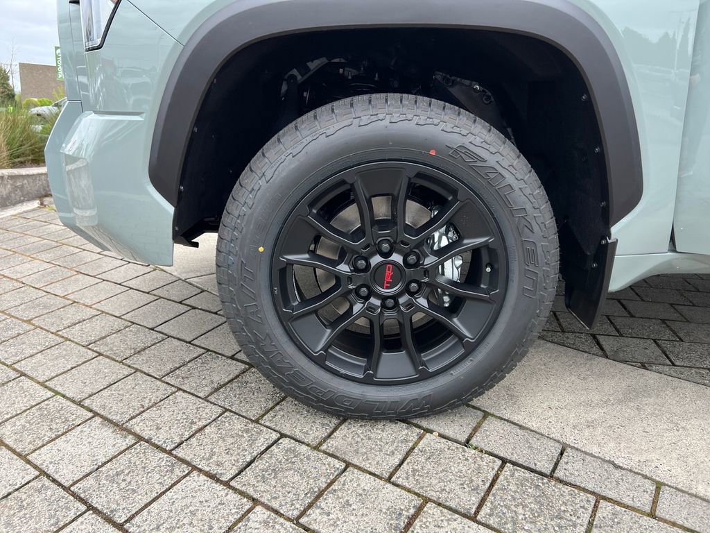 New 2026 Toyota Tundra Limited AWD/4WD image 18