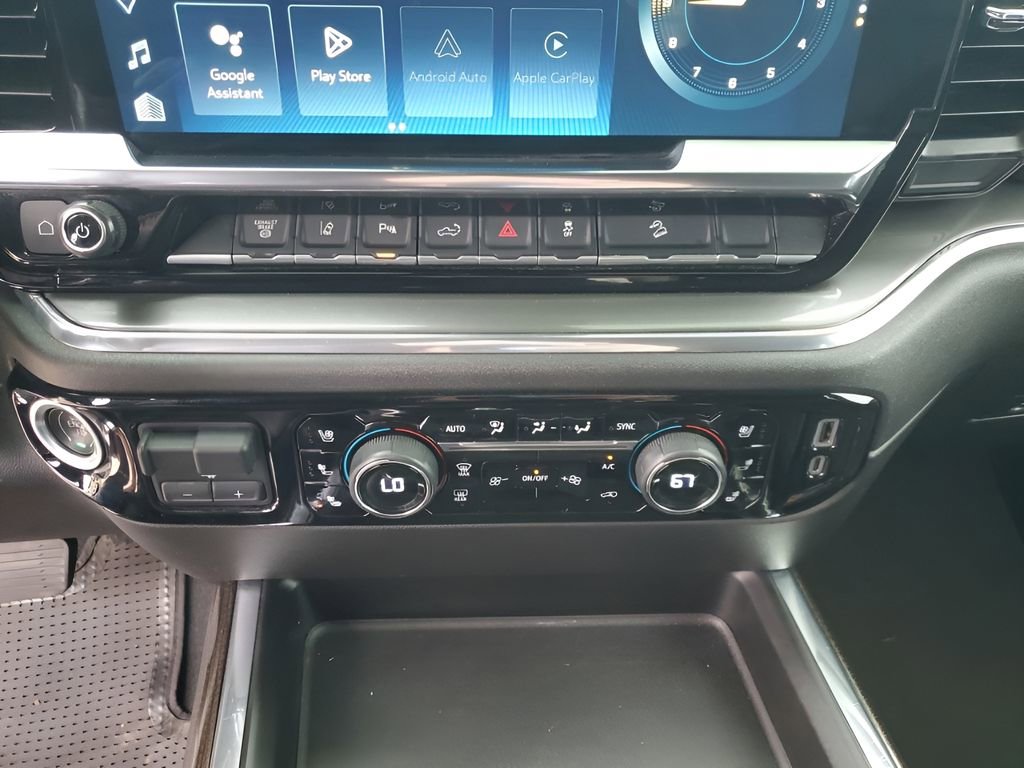 Used 2024 Chevrolet Silverado 2500 High Country w/ Midnight Edition image 43