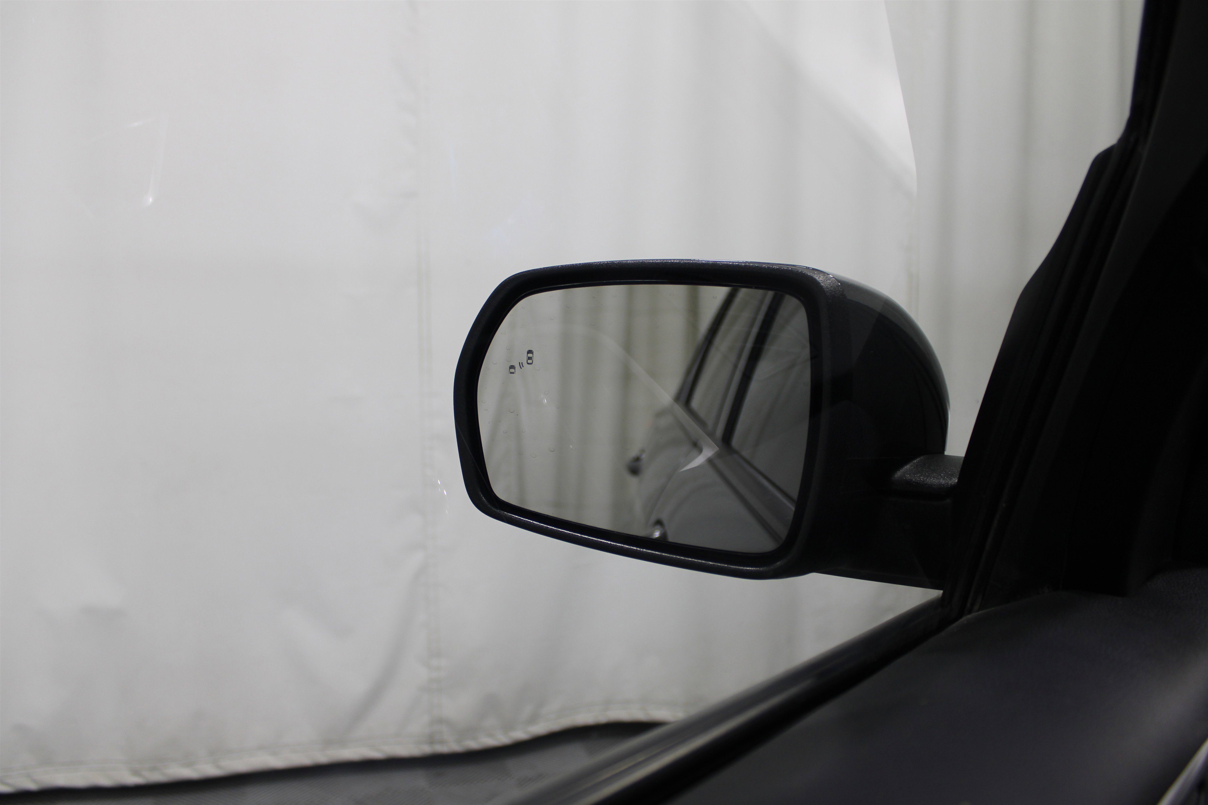 Used 2022 Ford Edge ST-Line image 12