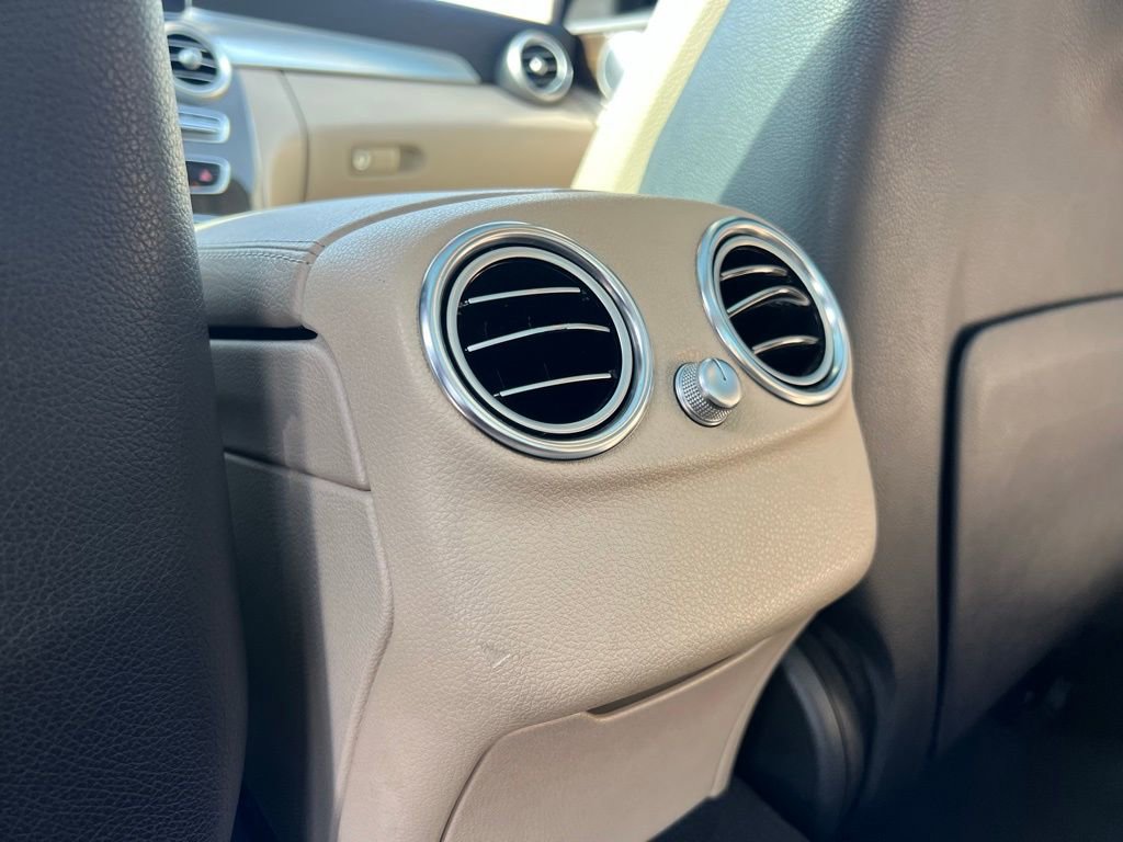 Used 2016 Mercedes-Benz C 300 4MATIC Sedan image 21