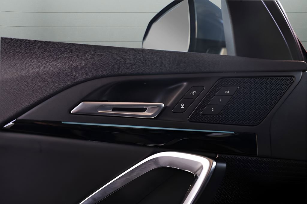 Used 2023 BMW X1 xDrive28i w/ Convenience Package image 26