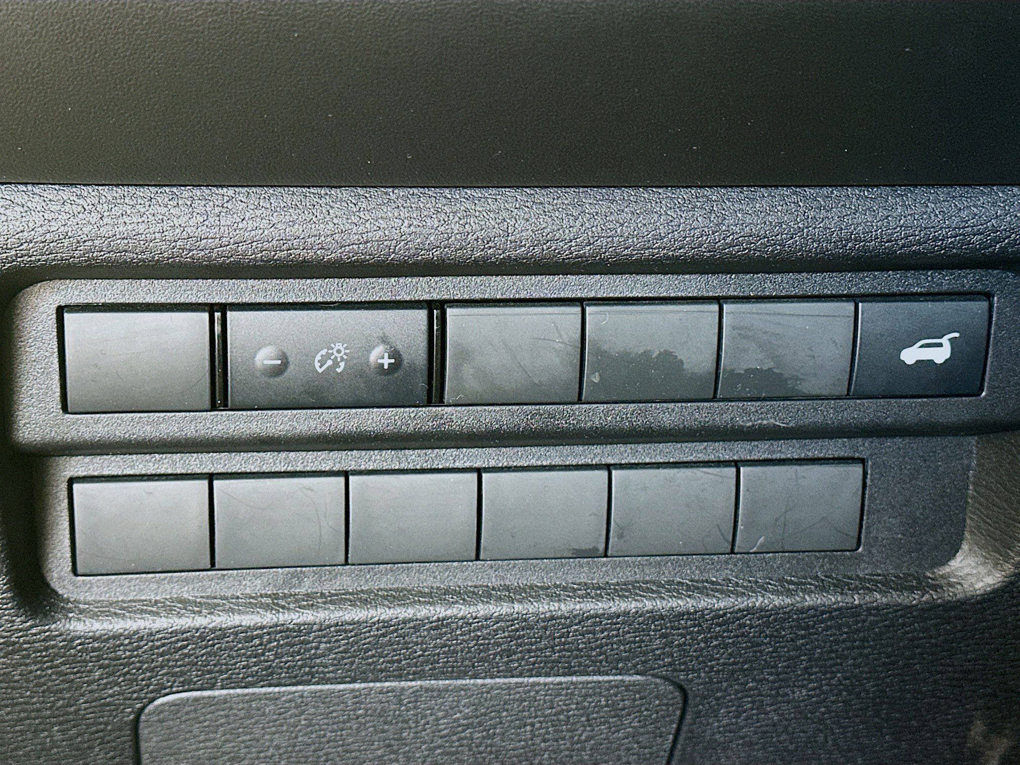 Used 2025 Mitsubishi Outlander SEL image 17