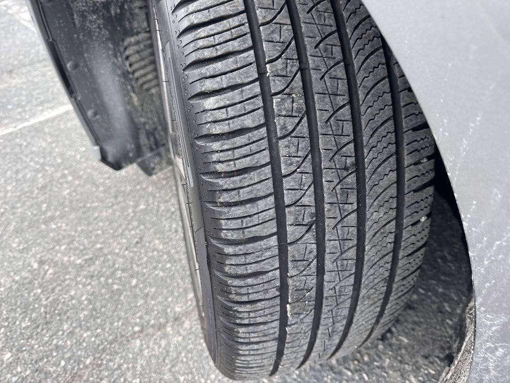 Used 2023 Lucid Air Grand Touring image 32