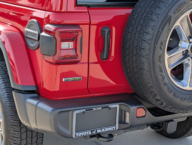 Used 2021 Jeep Wrangler Unlimited Sahara AWD/4WD image 8