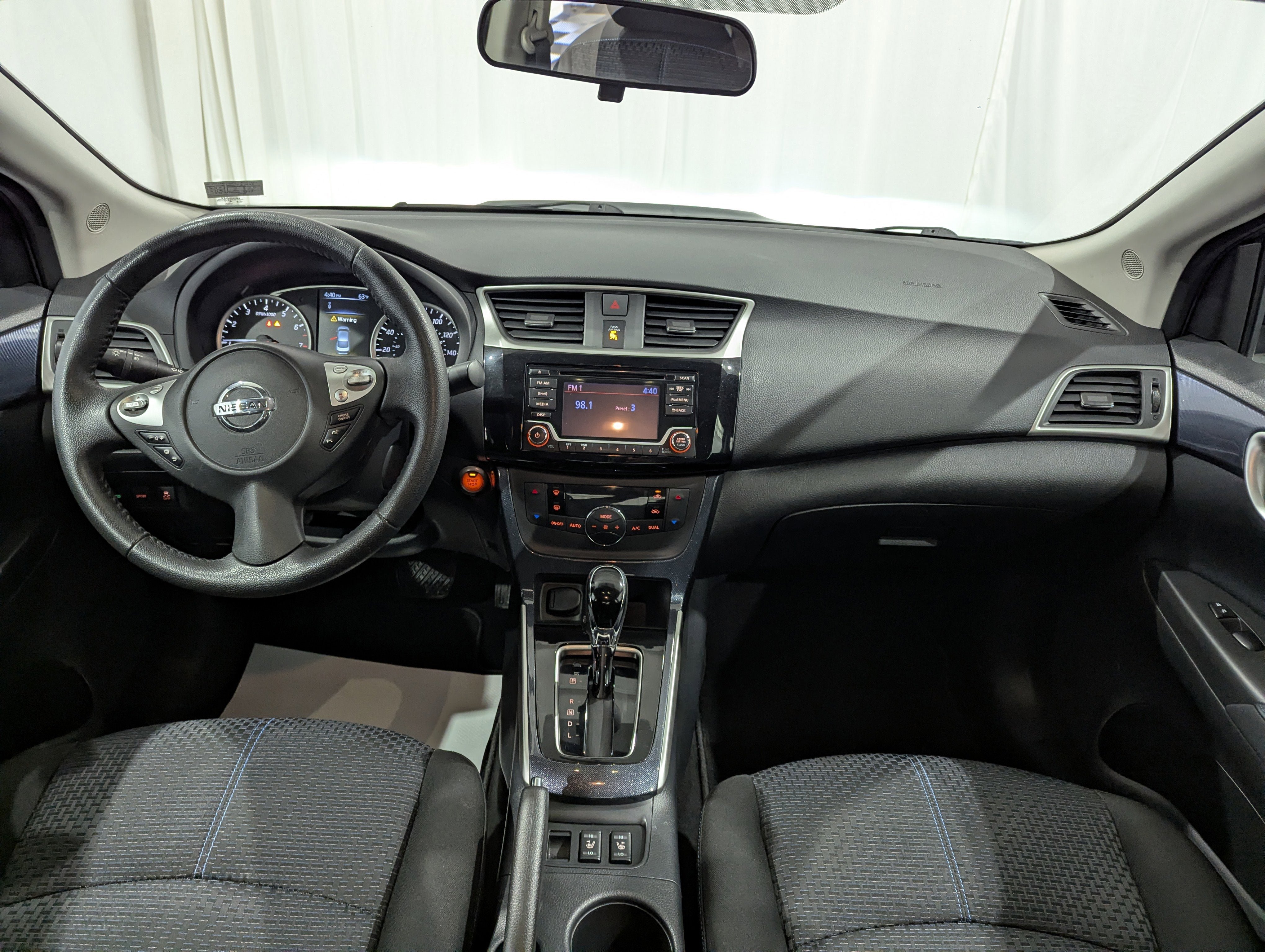 Used 2018 Nissan Sentra SR w/ SR Midnight Edition Package FWD image 12