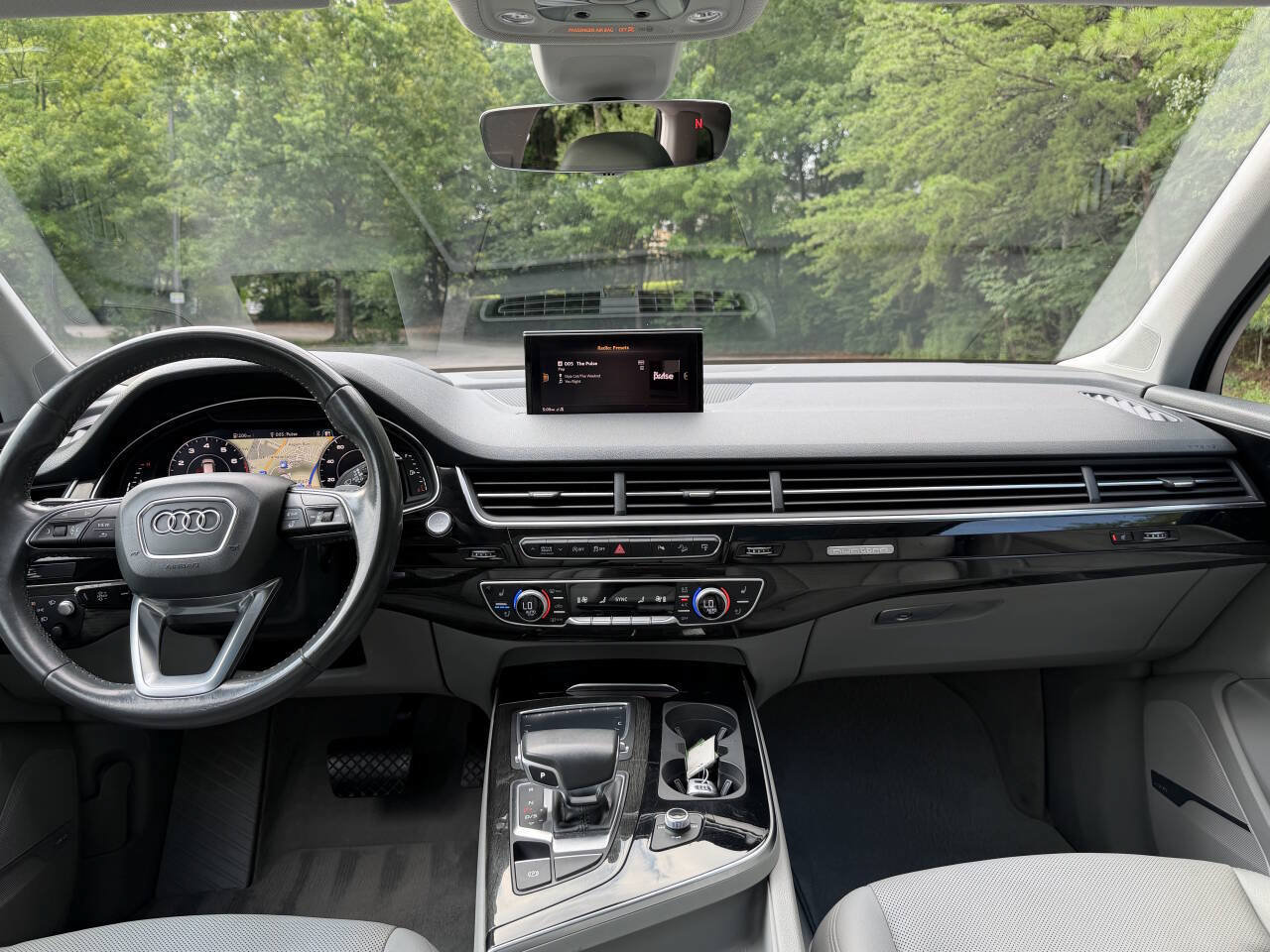 Used 2017 Audi Q7 3.0T Prestige AWD/4WD image 9
