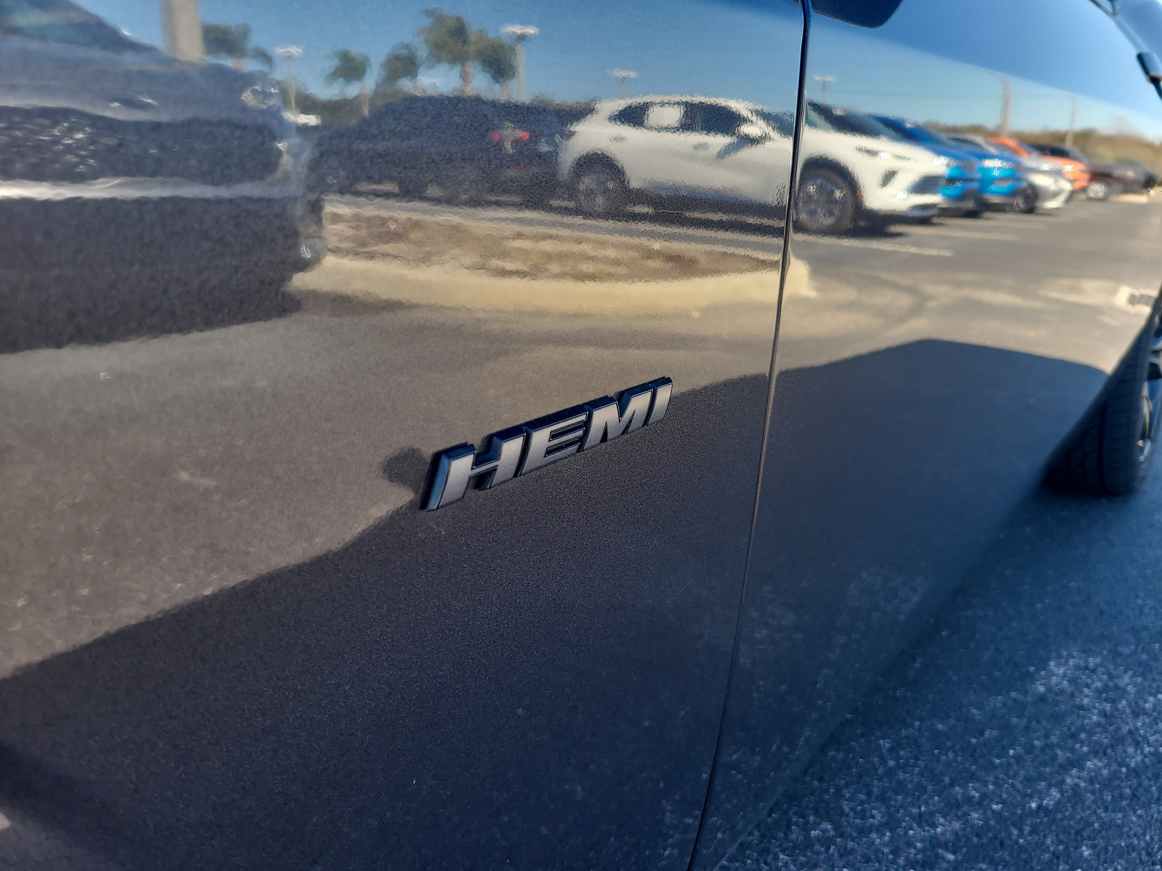 Used 2017 Dodge Challenger R/T Plus image 10