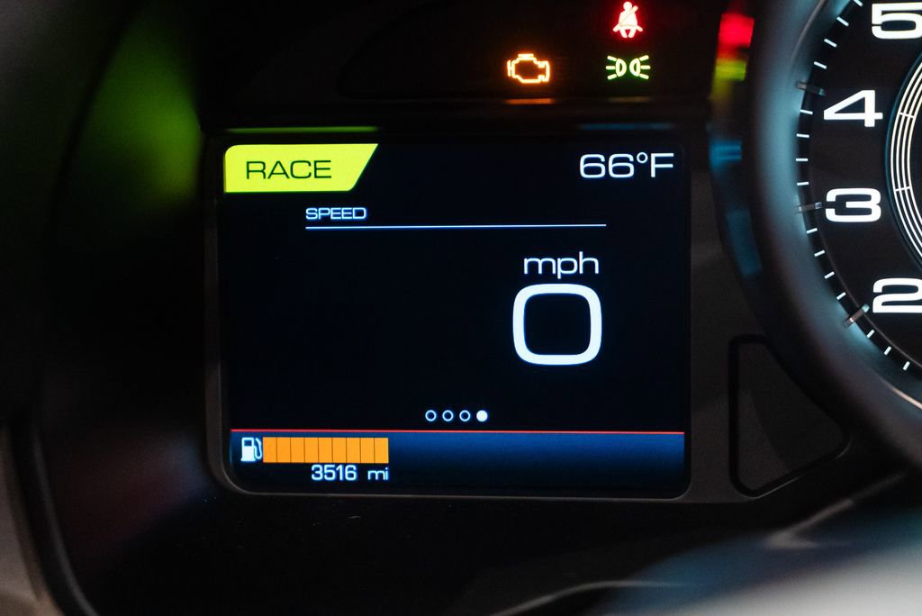 Used 2023 Ferrari F8 Tributo image 31