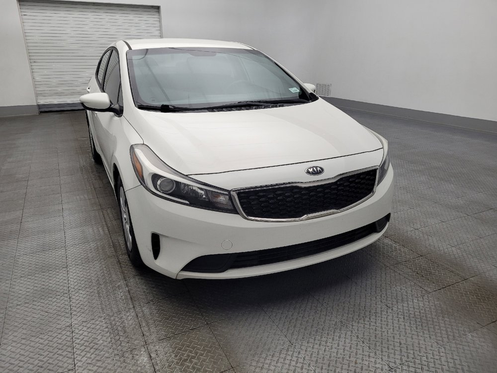 Used 2017 Kia Forte LX image 14