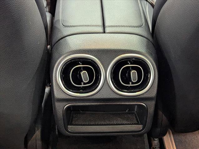 Used 2022 Mercedes-Benz C 300 Sedan image 19