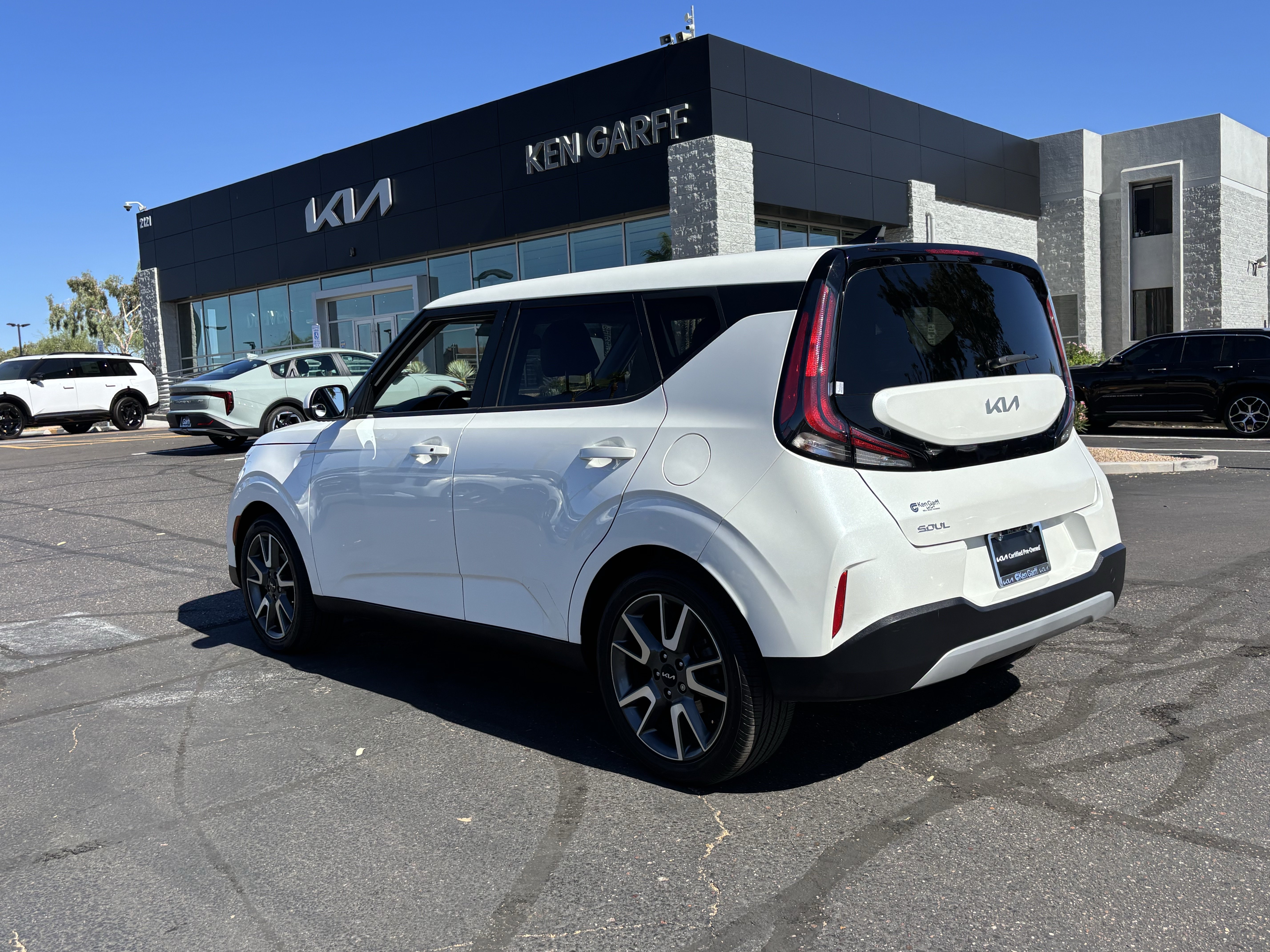 Certified 2024 Kia Soul EX w/ Option Group 015 FWD image 4
