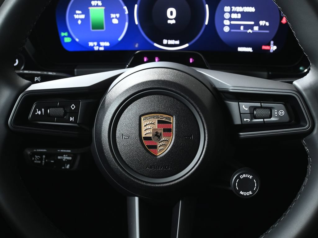 New 2026 Porsche Macan 4 Electric AWD/4WD image 18