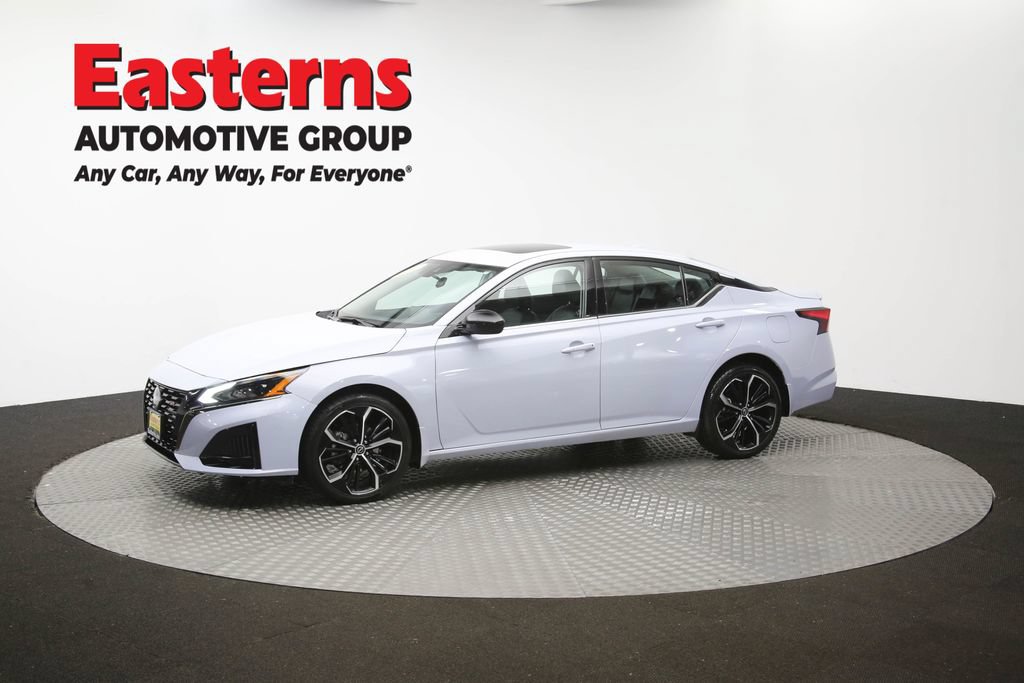 Used 2023 Nissan Altima 2.5 SR w/ SR Premium Package AWD/4WD image 58