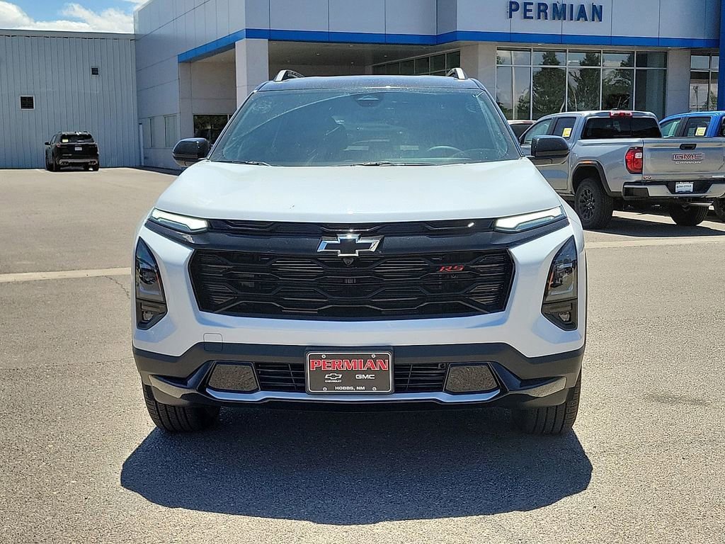 New 2026 Chevrolet Equinox RS w/ Safety and Technology Package FWD image 3