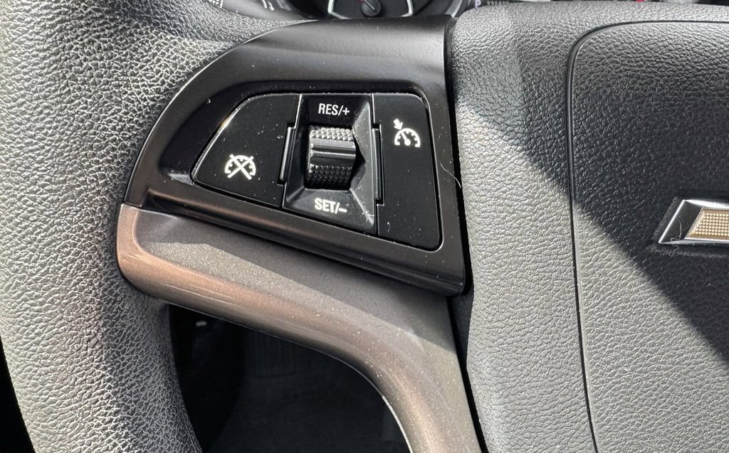 Used 2015 Chevrolet Malibu LT w/ Power Convenience Package FWD image 17