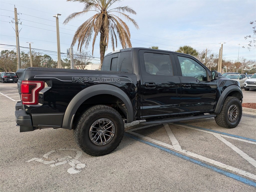 Used 2019 Ford F150 Raptor w/ Equipment Group 802A Luxury image 6