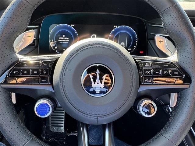 Used 2025 Maserati Grecale Modena image 18